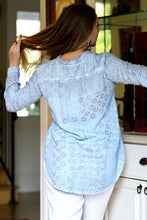Load image into Gallery viewer, Jemima Double Gauze Block Printed Top Blue-Silver
